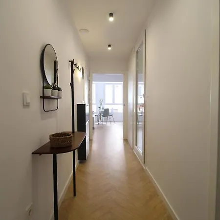 Encanto En El Centro De Apartment